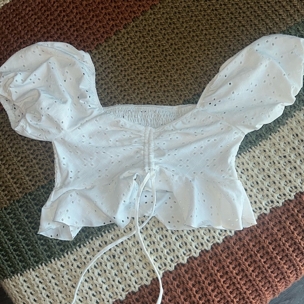 Cute crop top